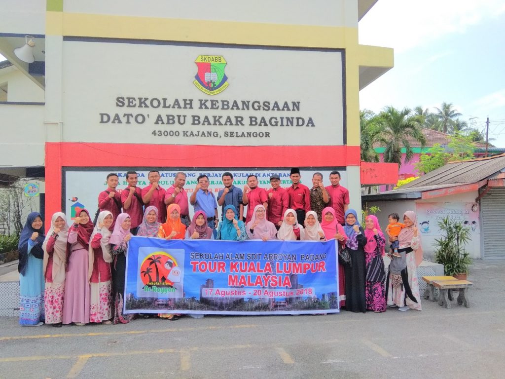 Studi Tour 4 hari malaysia SDIT Arroyan padang
